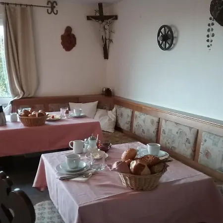 Bed and Breakfast Haus Biegger 3*
